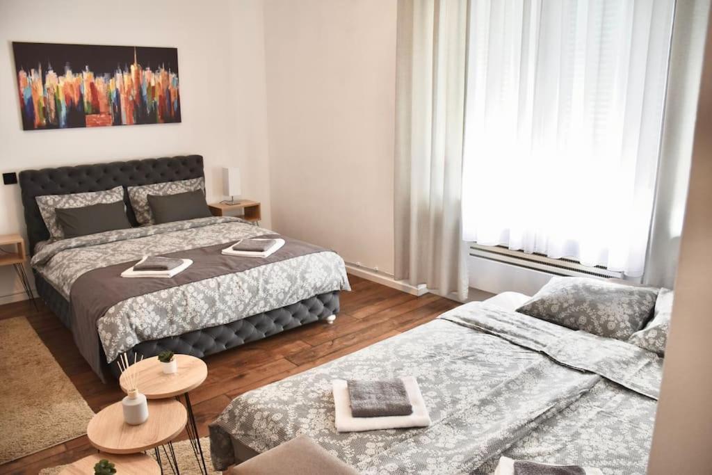 Apartment In Belgrade With Small Parking Space Eksteriør bilde